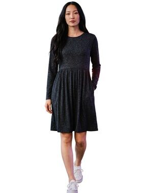 DB Moon casual and comfortable long sleeve dress. Size small GUC